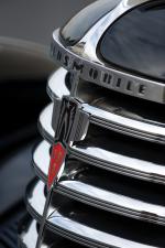Oldsmobile Six Touring Sedan 1938 года